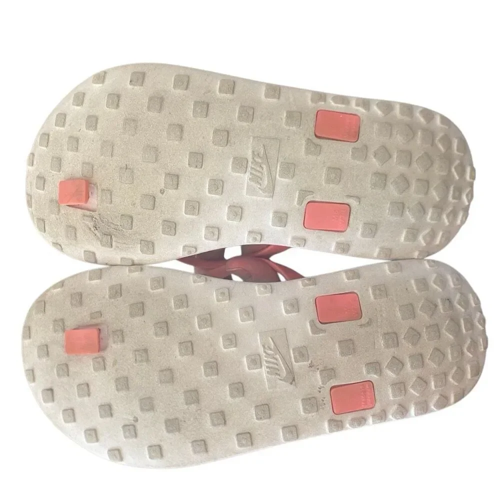 Nike sandals women’s size 7 black pink thongs slip ons